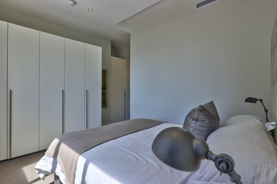 2 Bedroom Property for Sale in Sea Point Western Cape